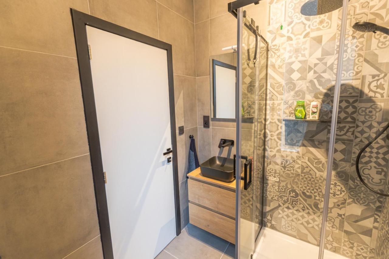 Golden Dove Luxury Aparts Брюссель Экстерьер фото