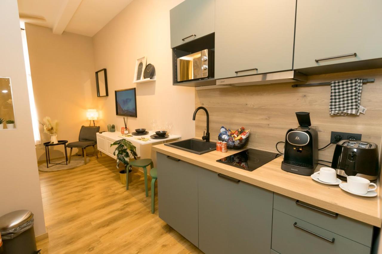 Golden Dove Luxury Aparts Брюссель Экстерьер фото