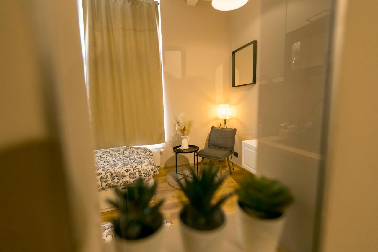 Golden Dove Luxury Aparts Брюссель Экстерьер фото